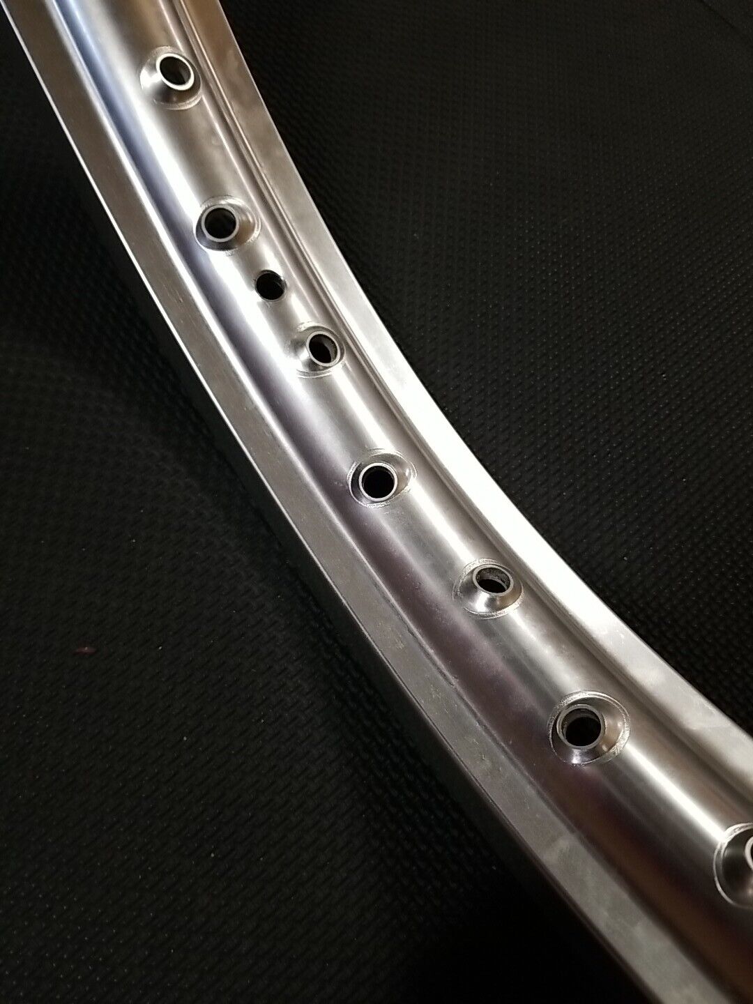 D.I.D. Japan Rear Rim 19 "x 2.15 Aluminum 52--08