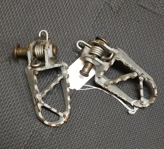 2002 - 2008 KTM 65 SX Left & Right Foot Rests 5460304010090 5460314010090 (7C)