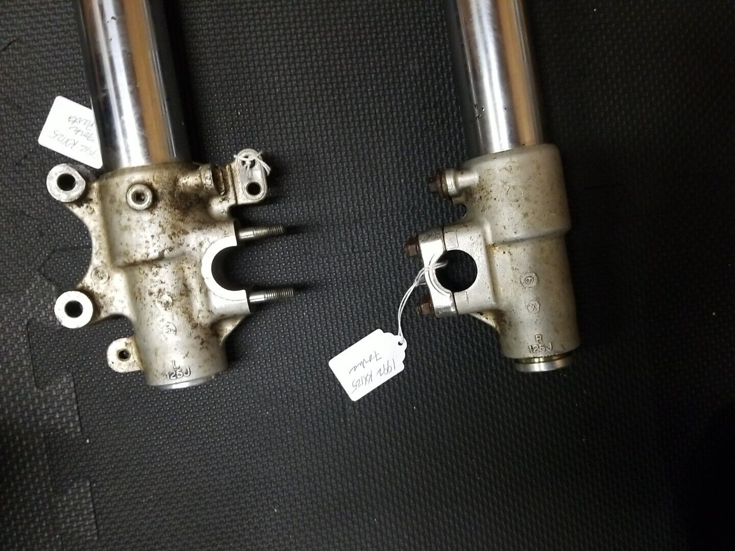 FOR PARTS 1992 Kawasaki KX 125 Left Front Forks Suspension Parts (SW)