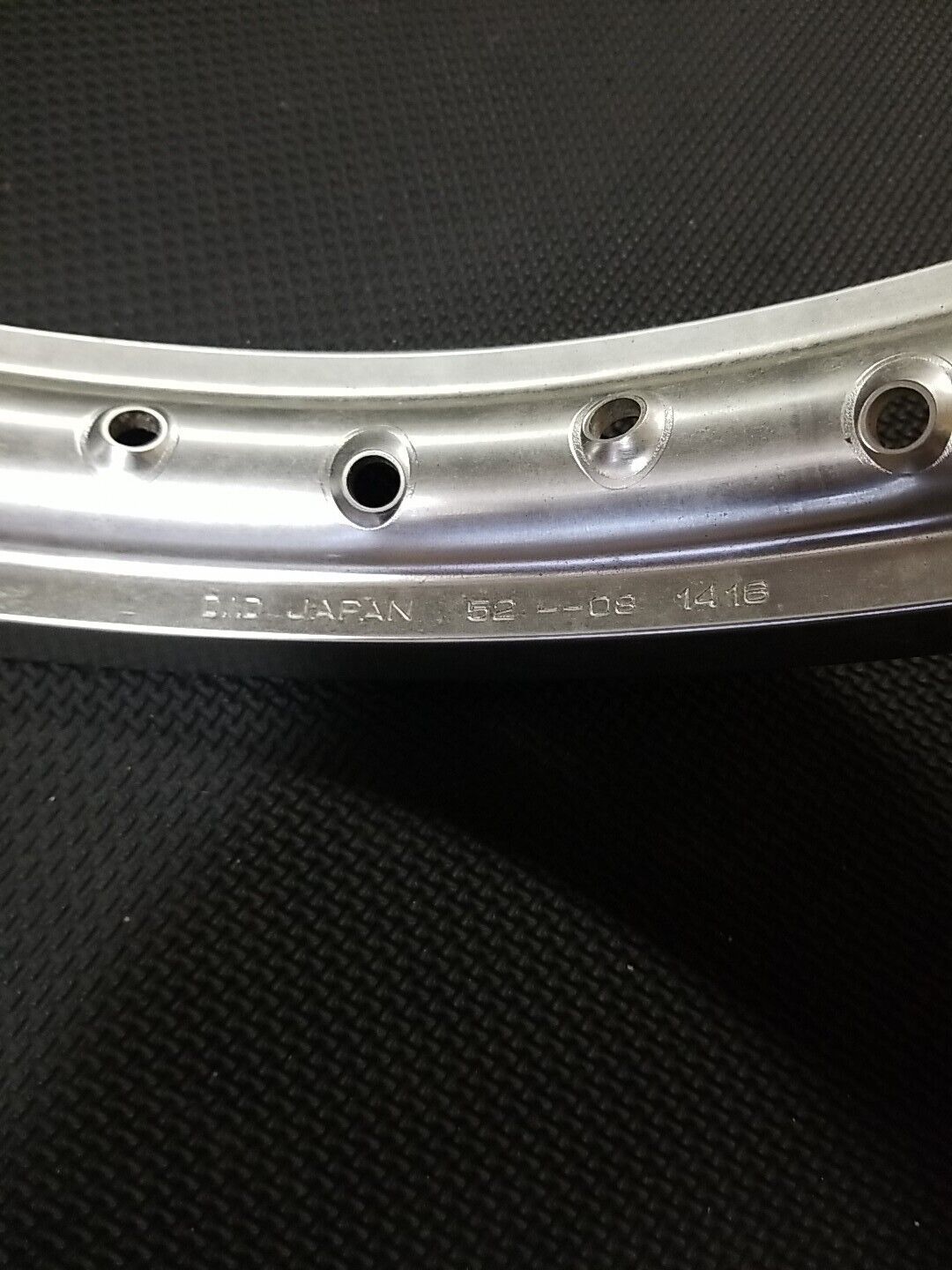 D.I.D. Japan Rear Rim 19 "x 2.15 Aluminum 52--08