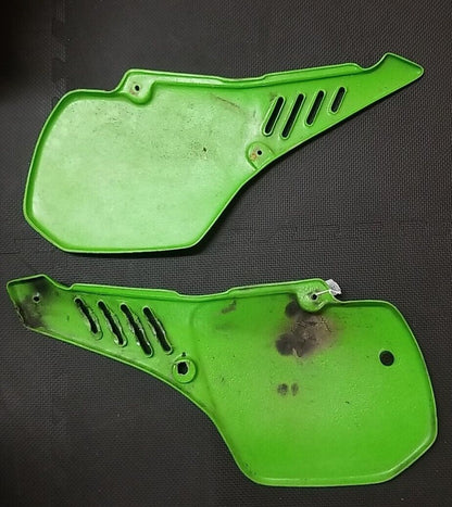 1986 Kawasaki KX500 Side Number Plates (5)