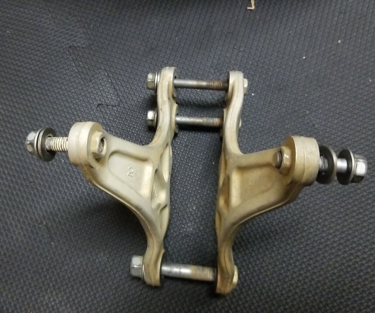 2007 - 2009 Yamaha YZ250F YZ 250F Engine Motor Mount Bracket Hanger Set